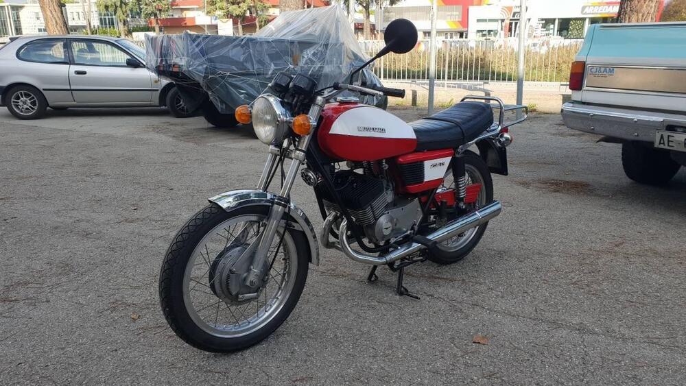 Moto Guzzi 250 TS (2)