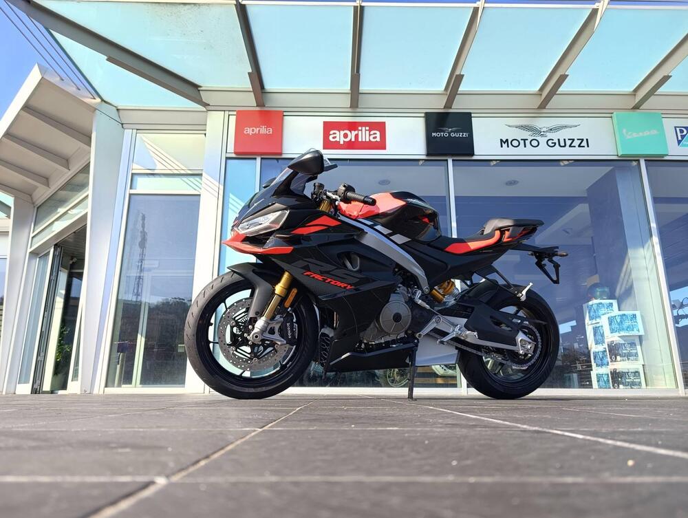 Aprilia RS 660 Factory (2025 - 26) (7)