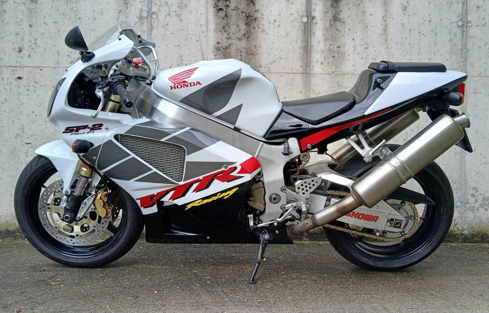 Honda VTR 1000 SP-2 (2002 - 06) (4)