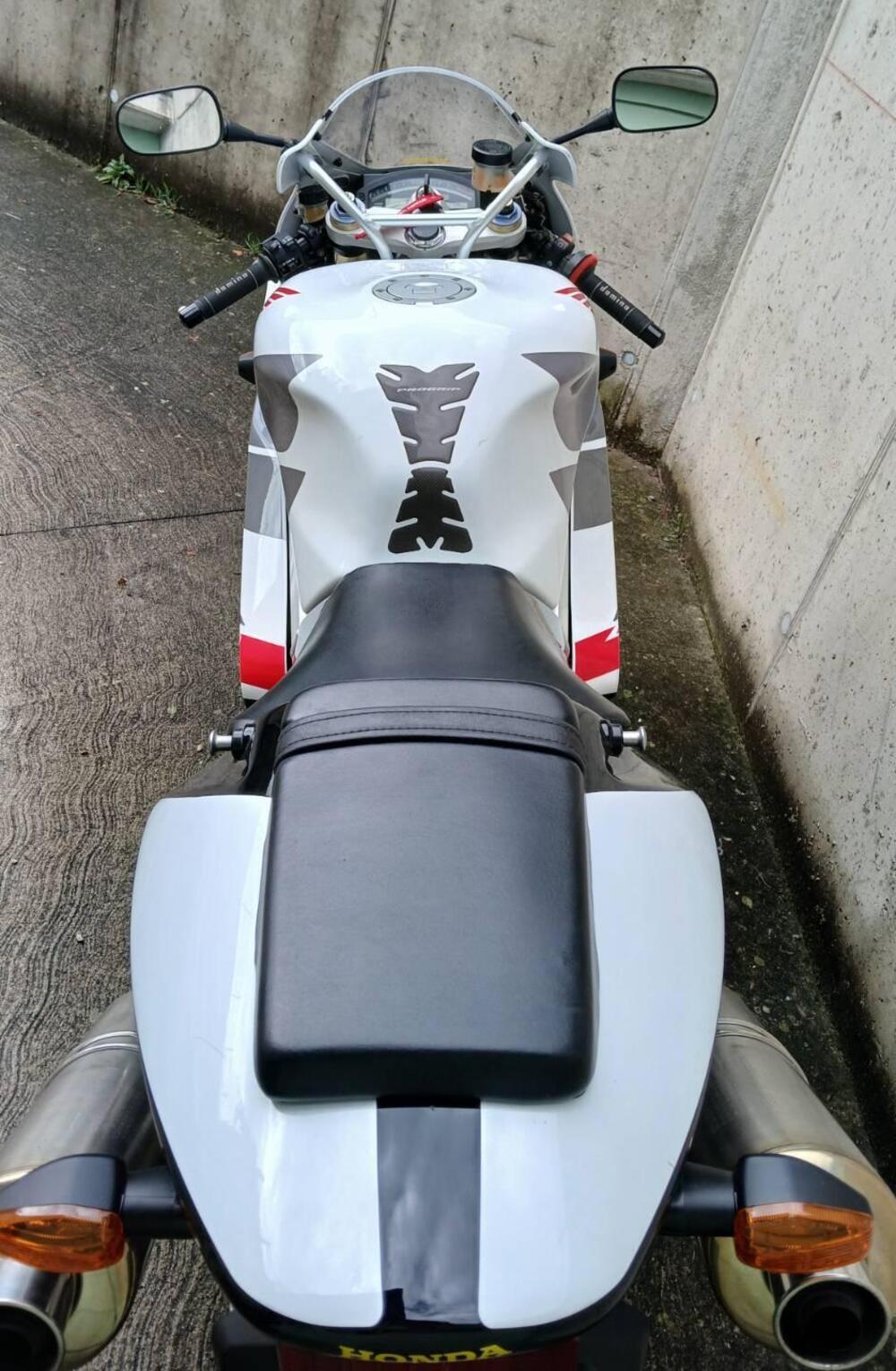 Honda VTR 1000 SP-2 (2002 - 06) (5)