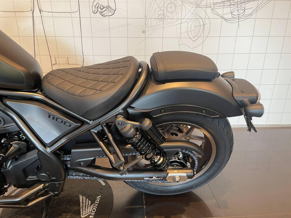 Honda CMX 1100 Rebel + Special Edition DCT (2025 - 26) (7)