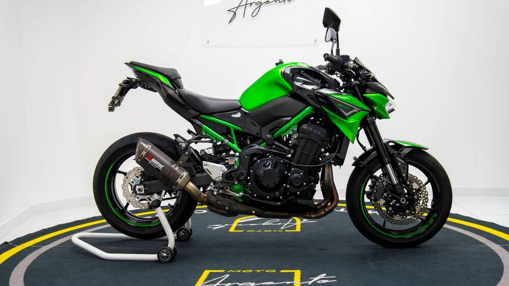 Kawasaki Z 900 (2021 - 24) (3)