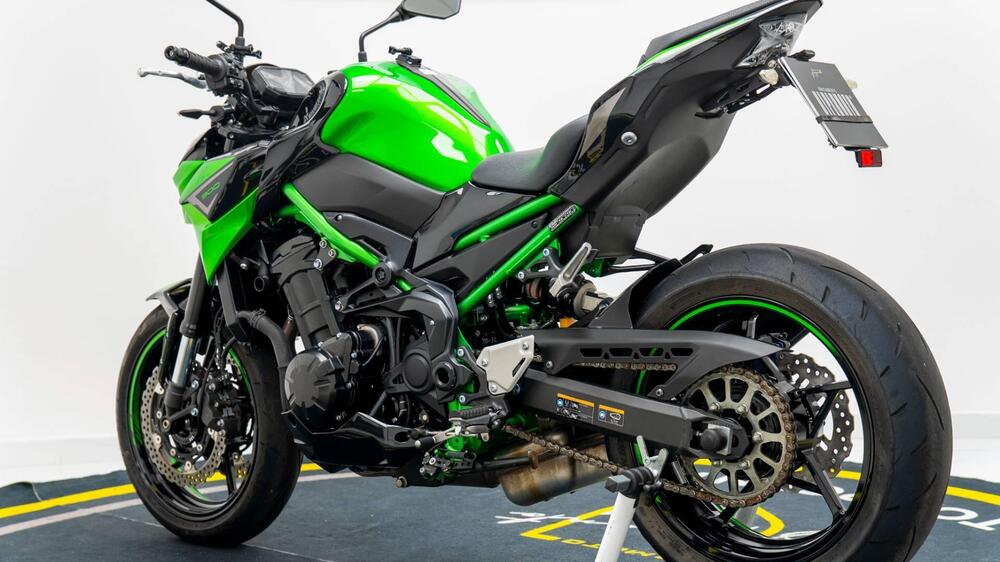 Kawasaki Z 900 (2021 - 24) (6)