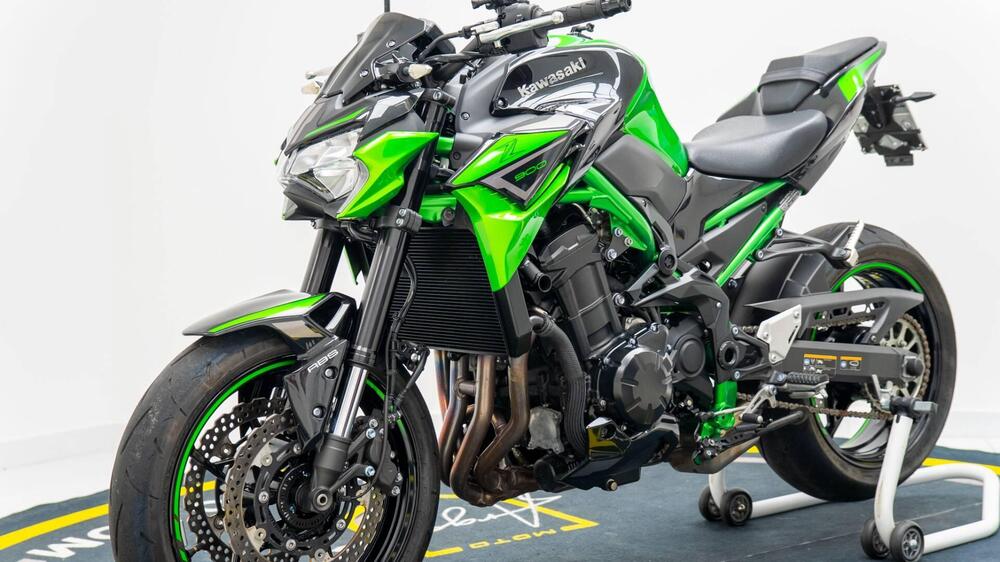 Kawasaki Z 900 (2021 - 24) (8)