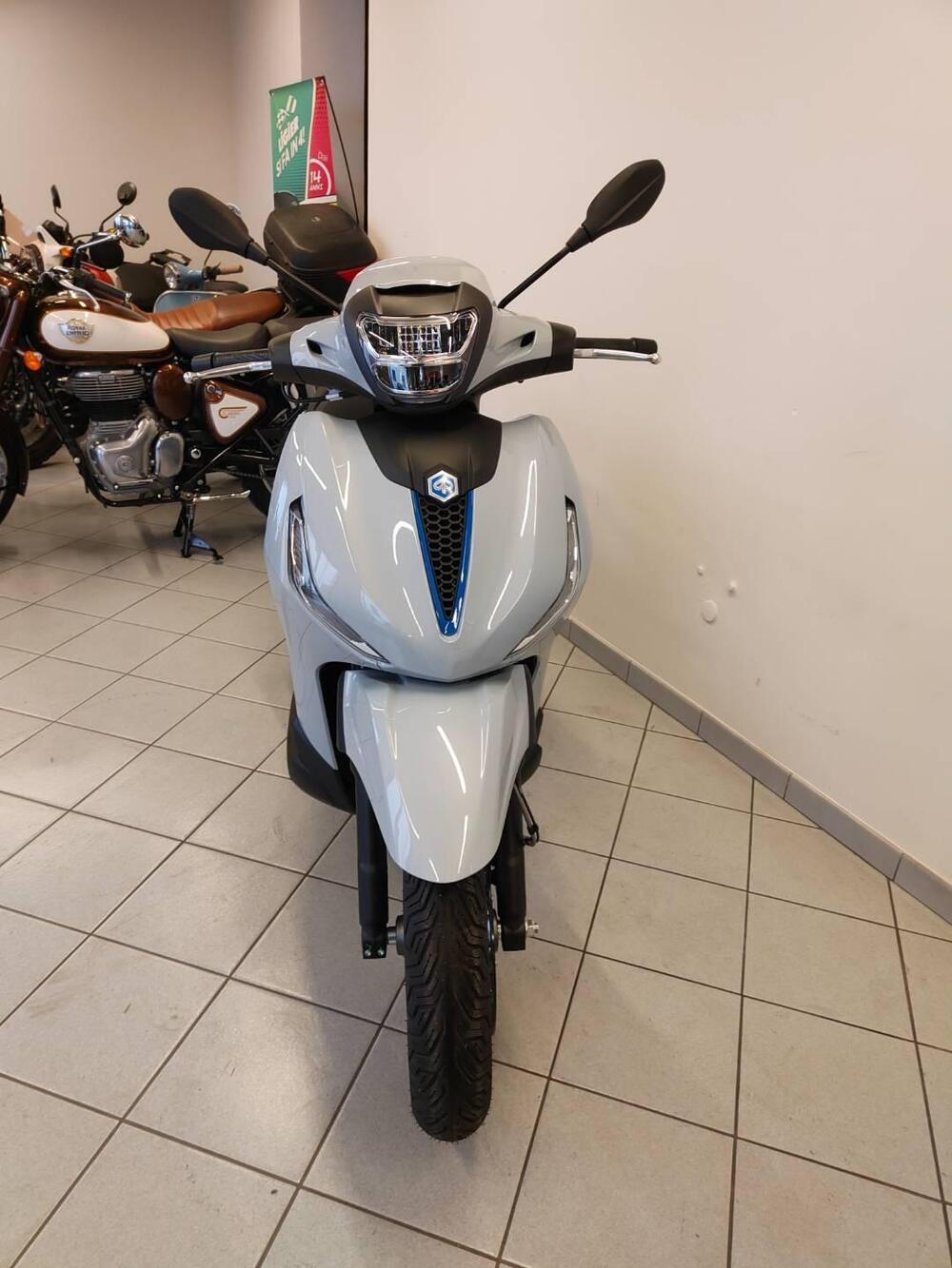 Piaggio Beverly 310 S (2025 - 26) (6)
