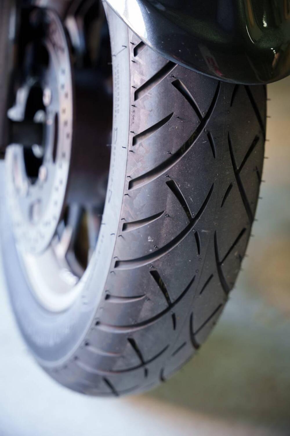 Kawasaki Vulcan VN 1700 Voyager ABS (2011 - 16) (9)