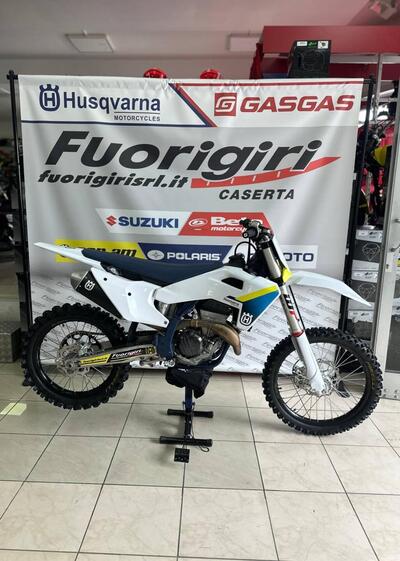 Husqvarna FC 350 (2025) usata