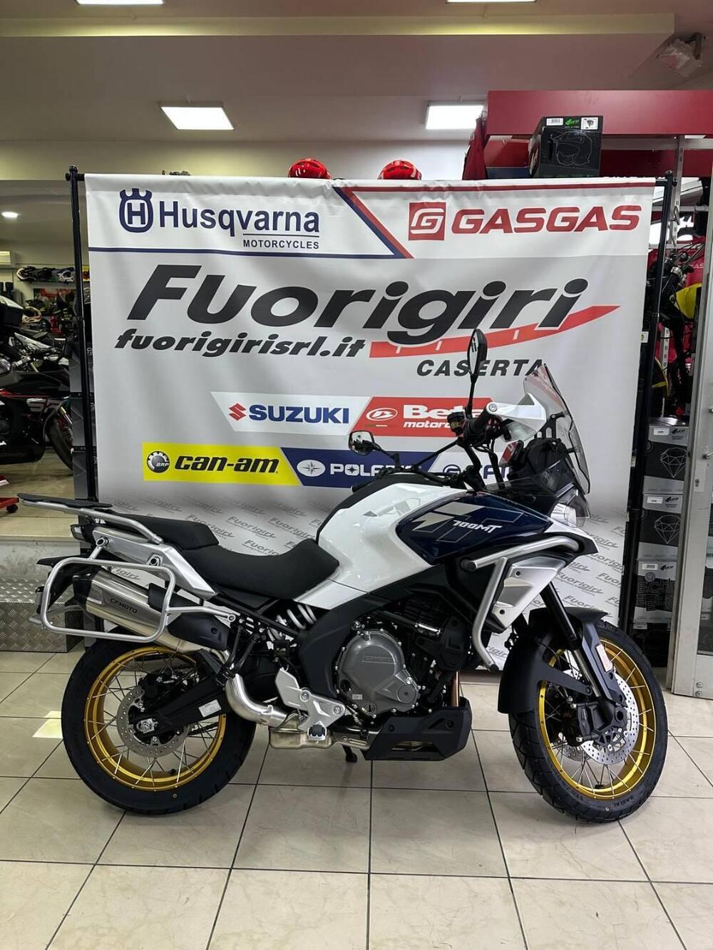 CFMOTO 700MT Adventure (2025 - 26) (2)