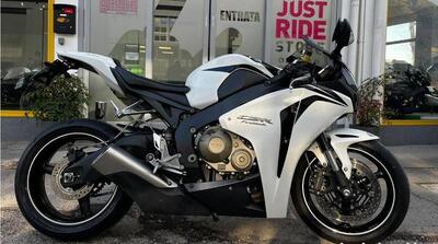 Honda CBR 1000 RR Fireblade (2008 - 11) usata