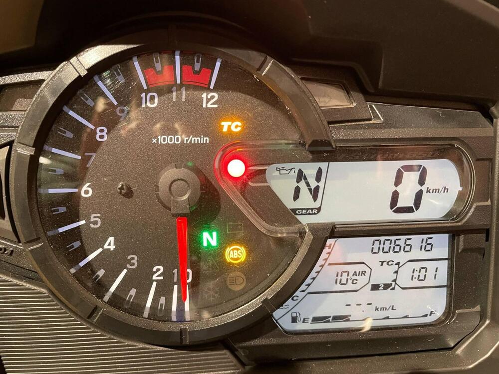 Suzuki V-Strom 650XT Explorer (2022 - 25) (6)