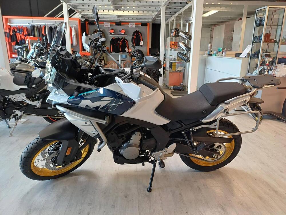 CFMOTO 700MT Adventure (2025 - 26) (3)