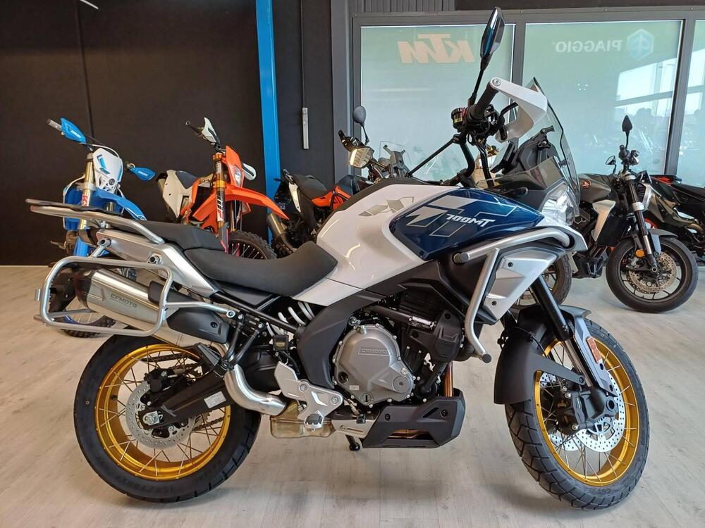 CFMOTO 700MT Adventure (2025 - 26) (4)