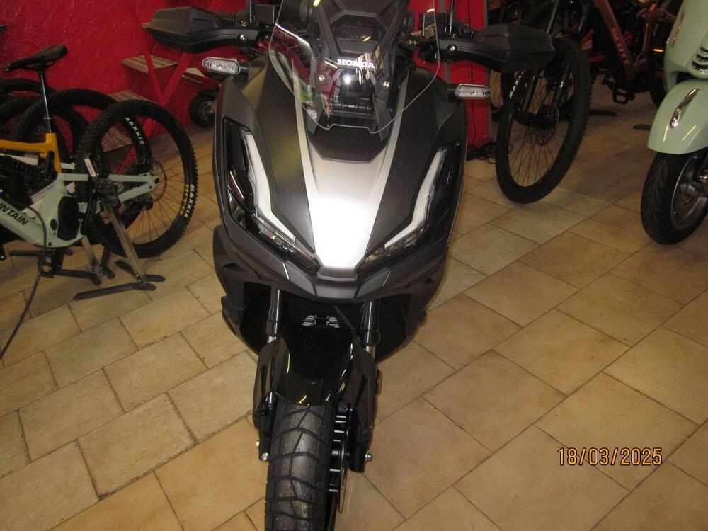 Honda ADV 350 (2025) (2)