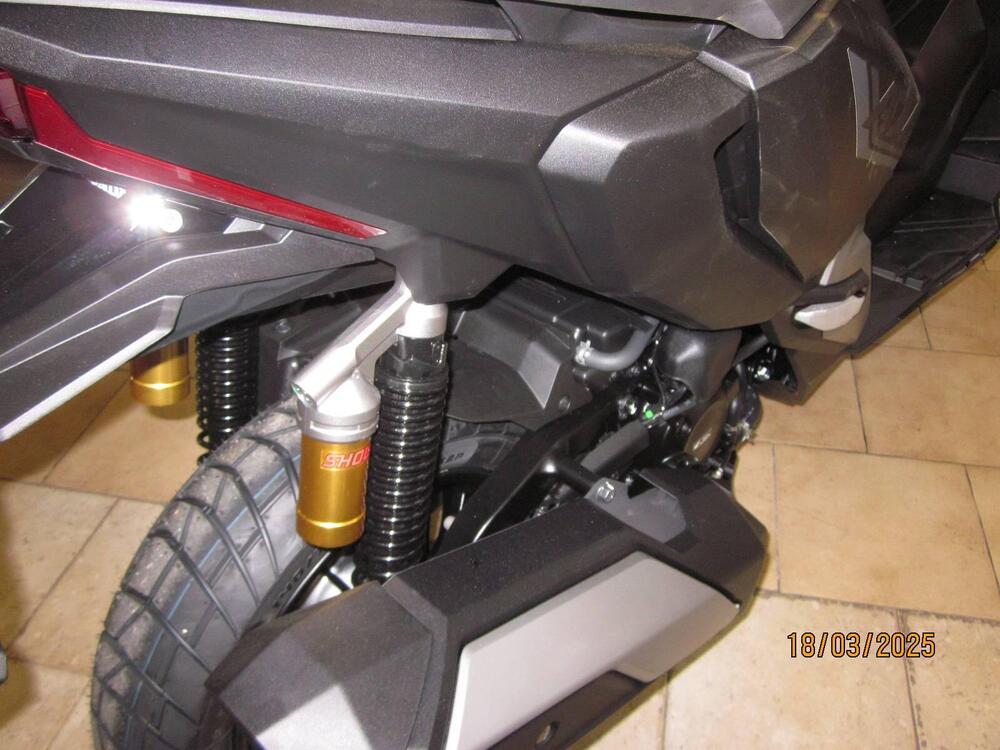 Honda ADV 350 (2025) (8)