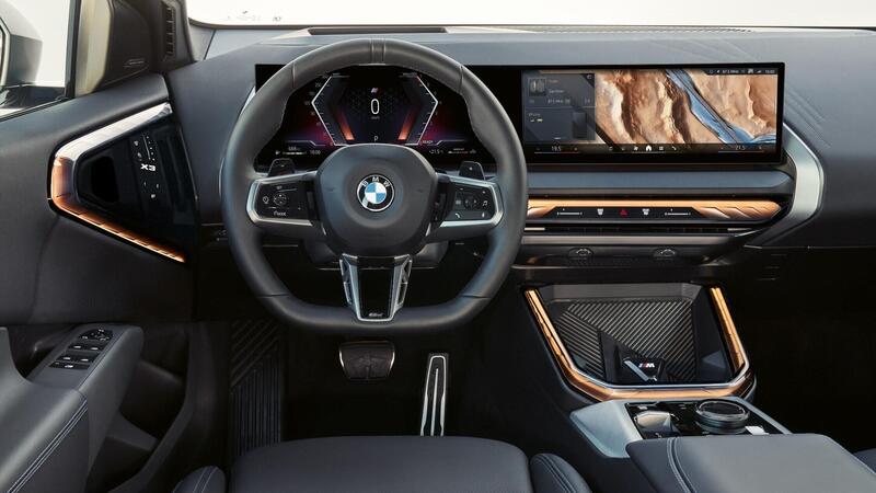 BMW X3 2025: le foto degli interni