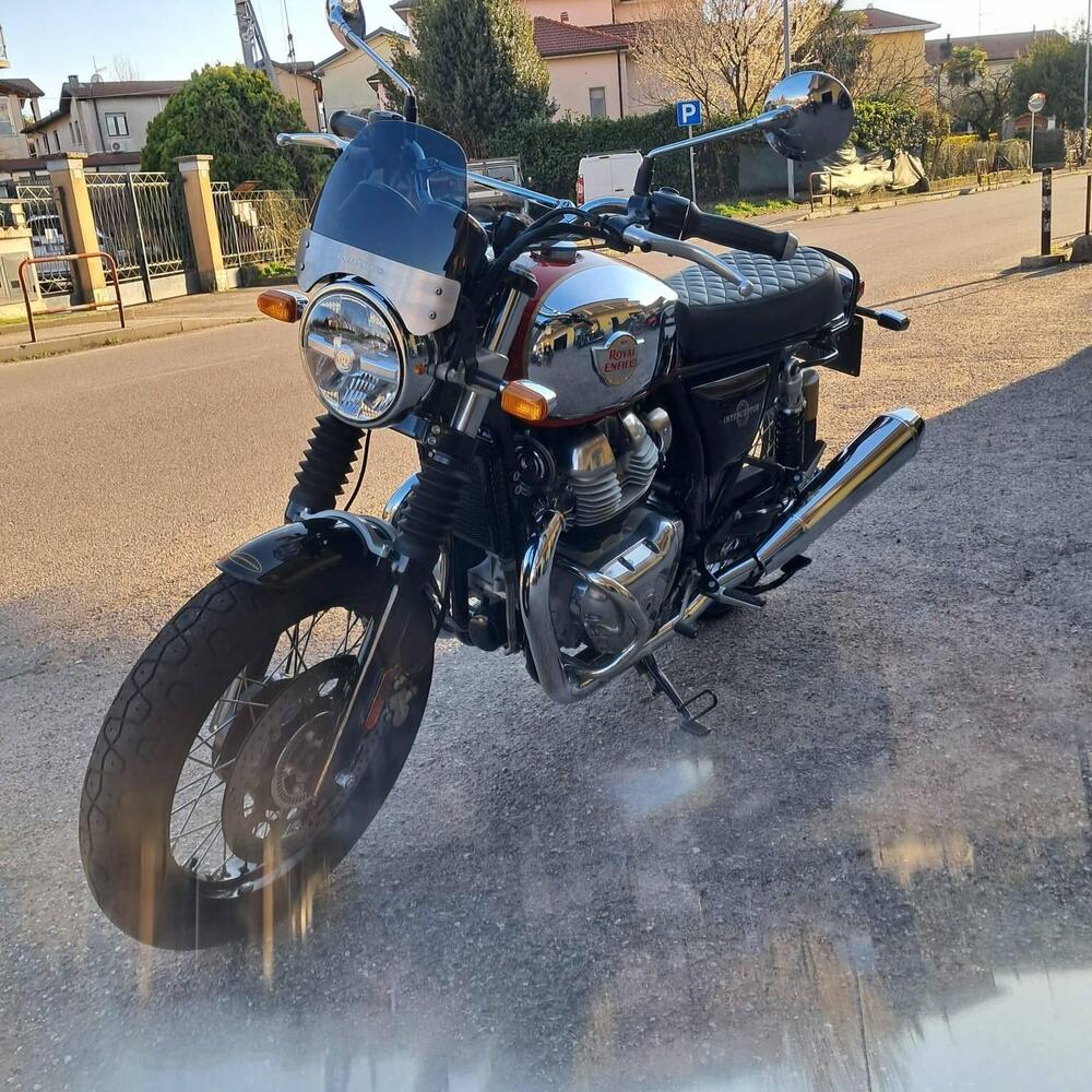 Royal Enfield Interceptor 650 (2021 - 25) (4)