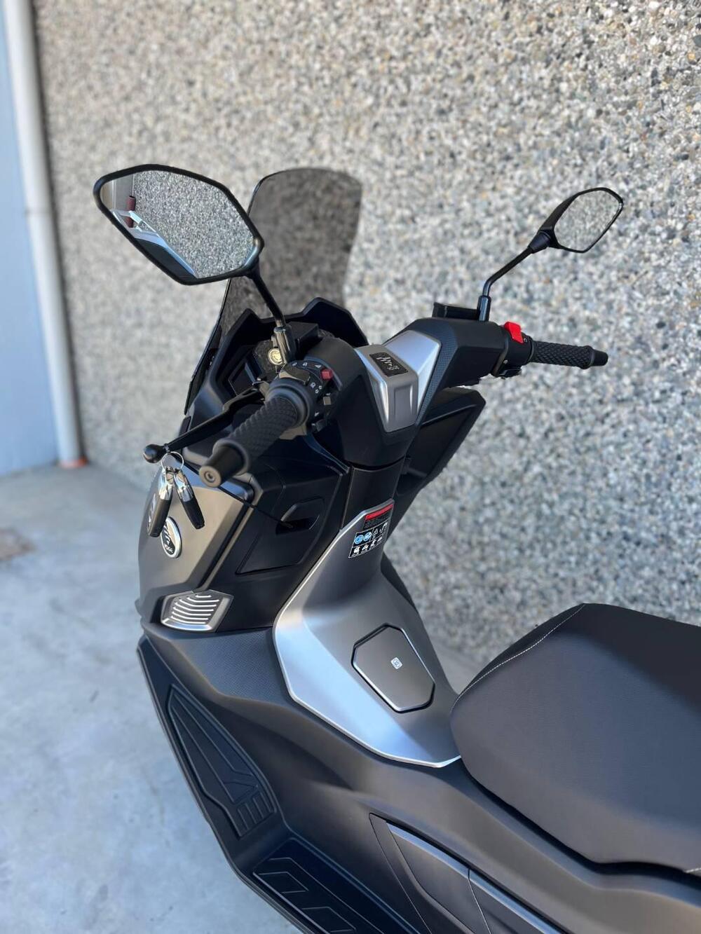 Voge Sfida SR1 (2023 - 25) (6)