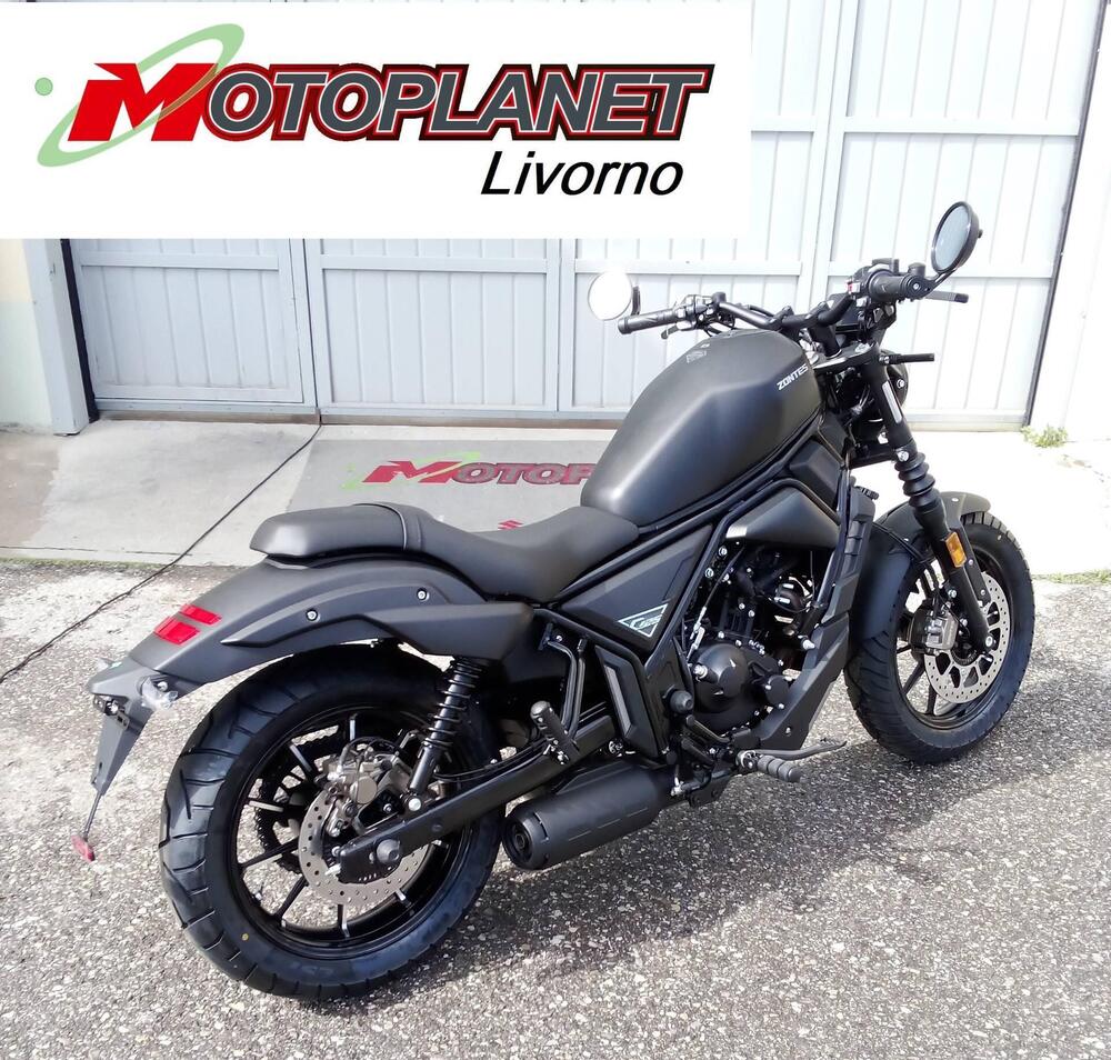 Zontes ZT125-C2 (2025 - 26) (7)