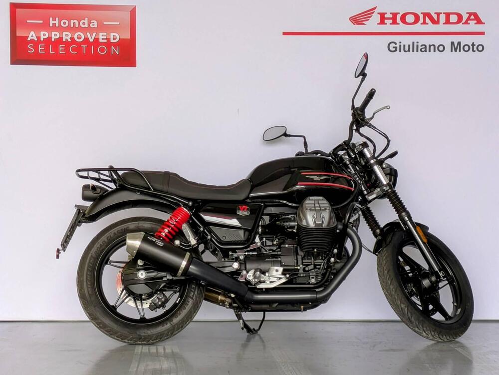 Moto Guzzi V7 Special (2021 - 24)