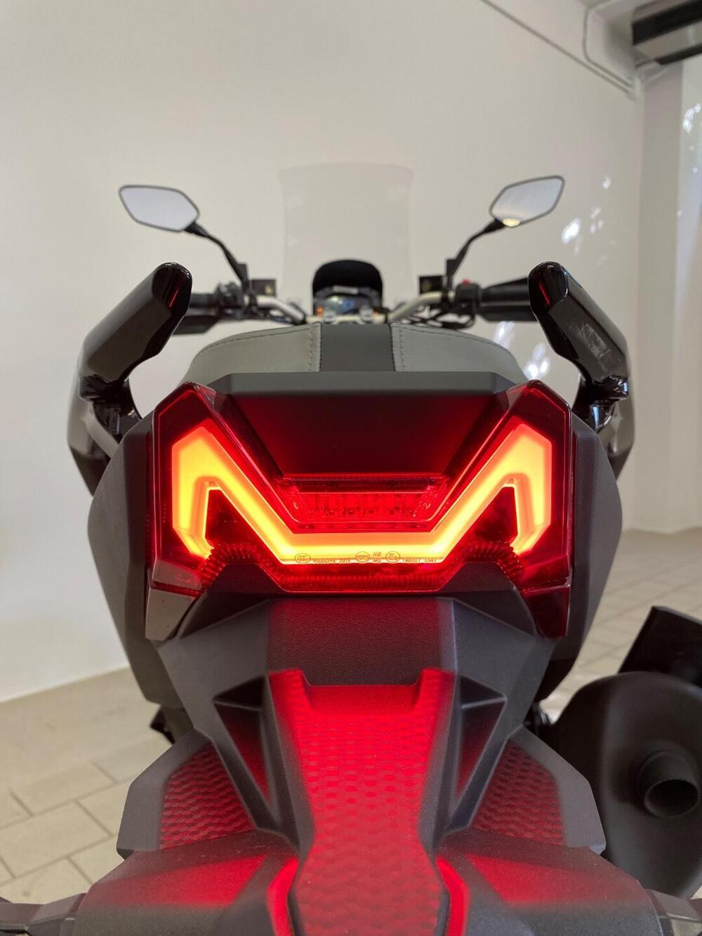 Sym ADXTG 400 (2025) (6)