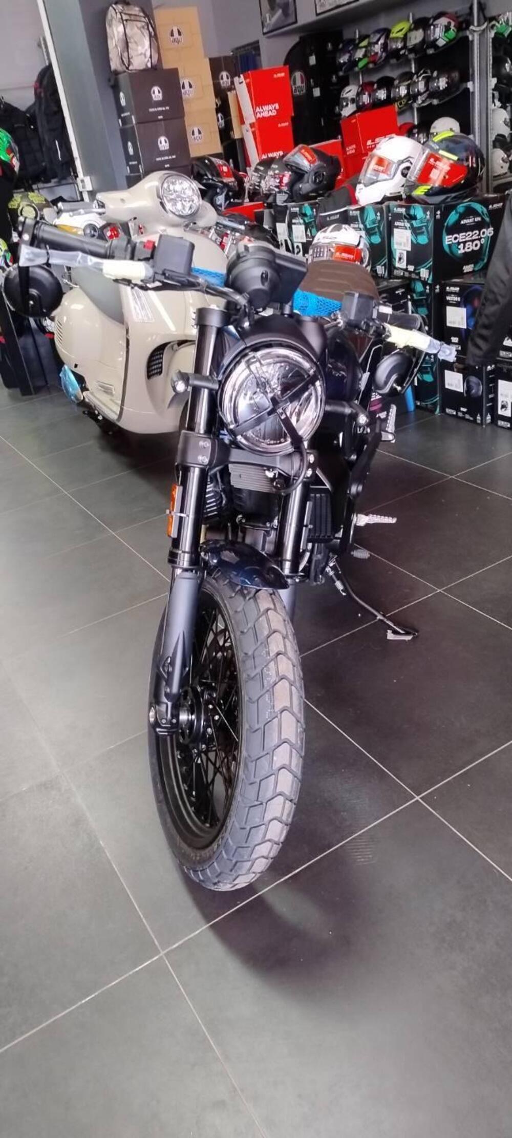 Ducati Scrambler 800 Nightshift (2023 - 25) (2)