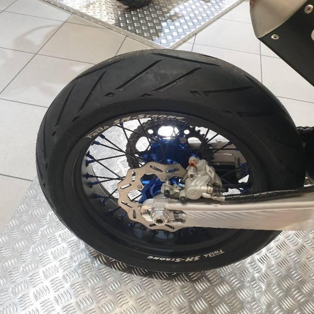 Husqvarna SMR 125 (2011 - 13) (5)