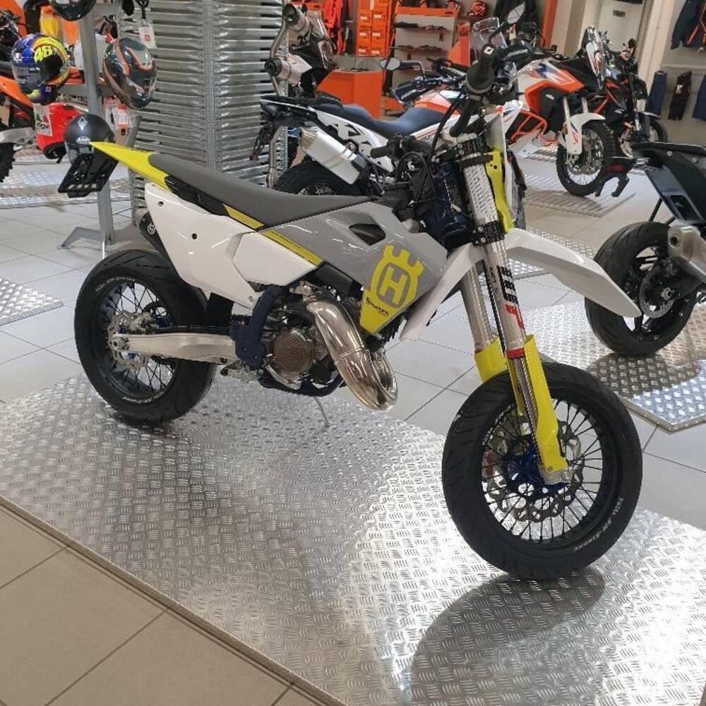 Husqvarna SMR 125 (2011 - 13) (7)