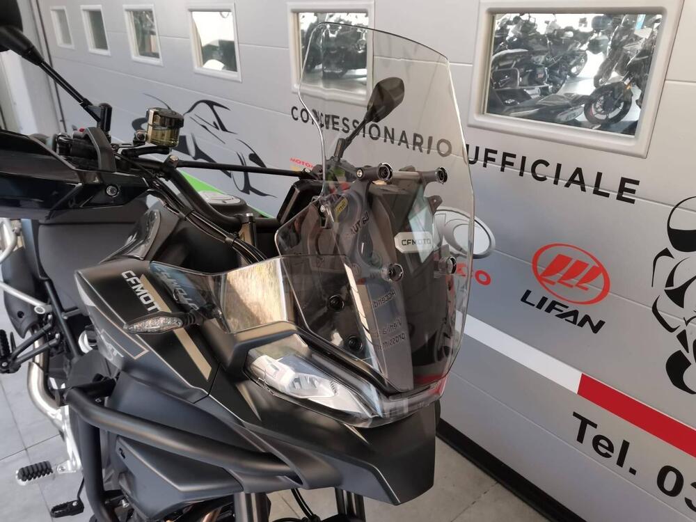 CFMOTO 700MT Adventure (2025) (6)