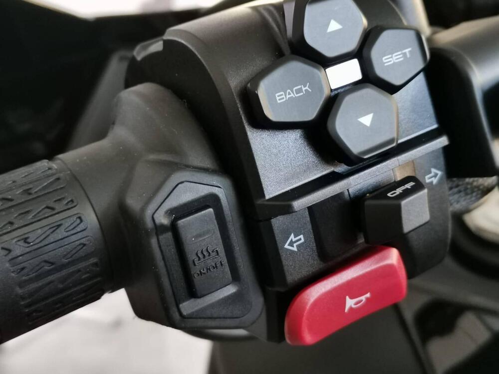 CFMOTO 700MT Adventure (2025) (18)