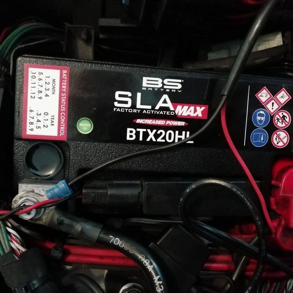 Harley-Davidson 1585 Softail Deluxe (2011) - FLSTN (10)