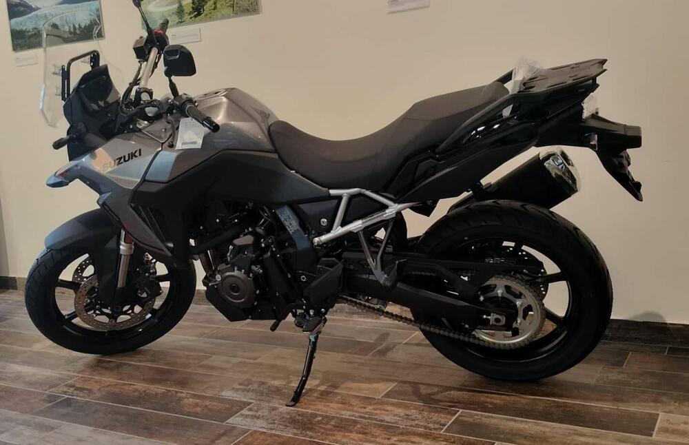 Suzuki V-Strom 800SE (2025) (4)