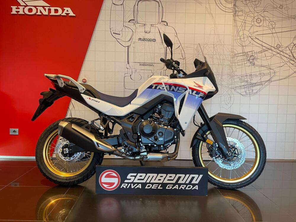 Honda Transalp XL750 (2025)