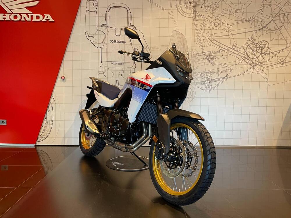Honda Transalp XL750 (2025) (3)