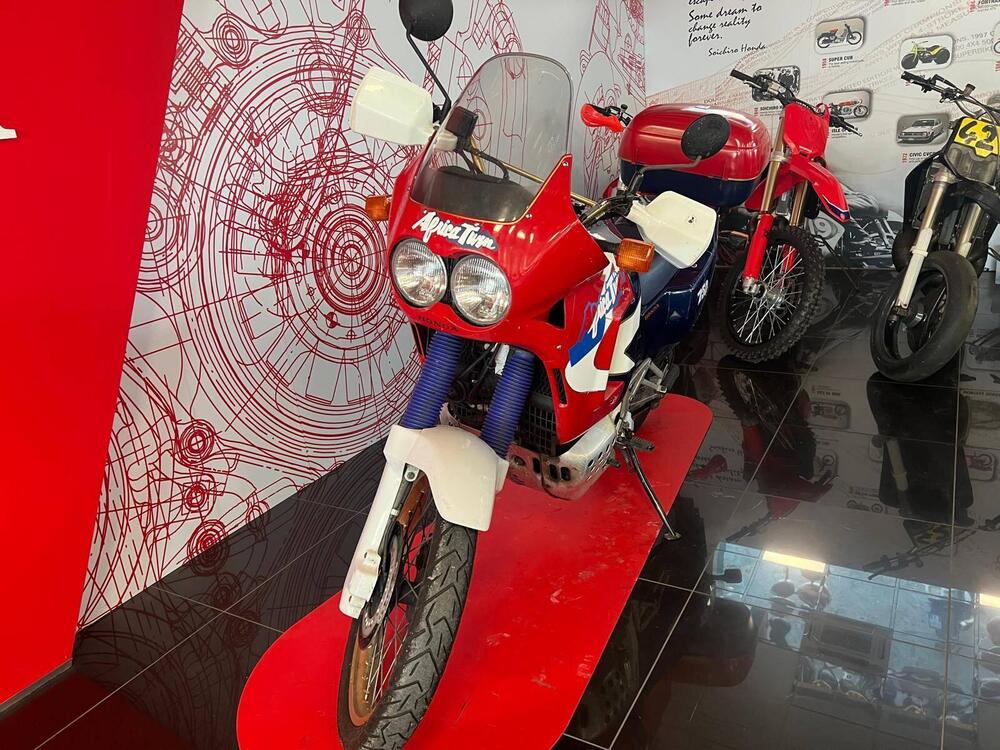 Honda Africa Twin NXR 750 (1990 - 91) (5)