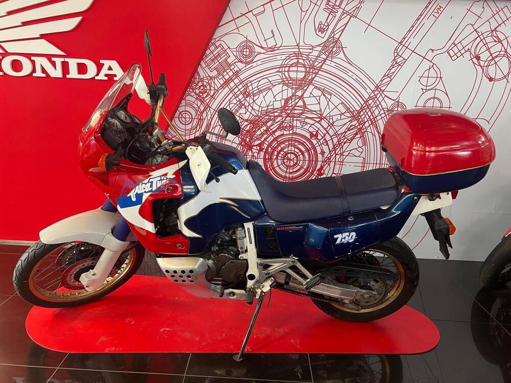 Honda Africa Twin NXR 750 (1990 - 91) (6)