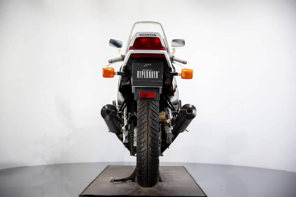 Honda VFR 750 F (1986 - 87) (4)