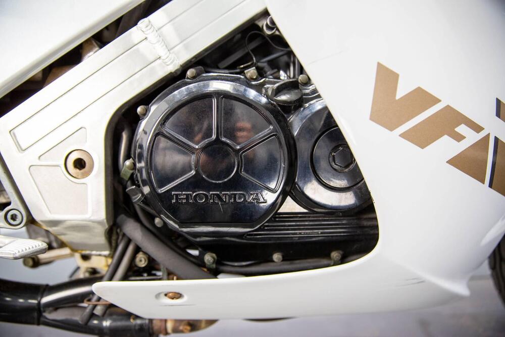 Honda VFR 750 F (1986 - 87) (15)