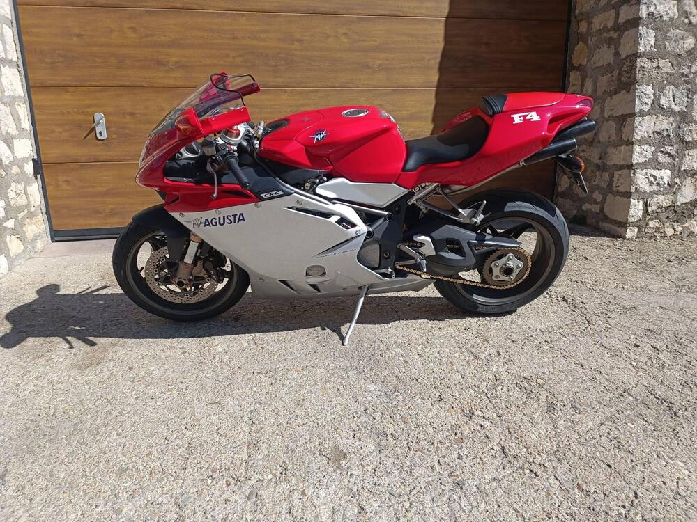 MV Agusta F4 750 S 1+1 (2000 - 02) (4)