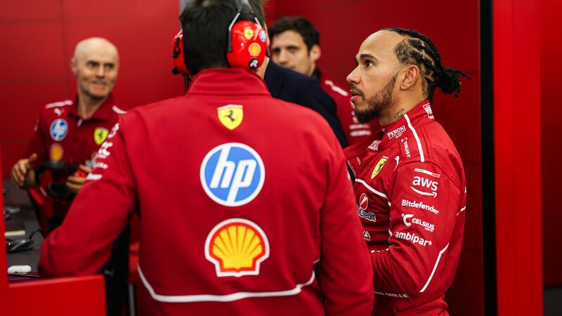 F1. Hamilton: &quot;Rapporto con Adami? Nessun problema. Guardate come Verstappen tratta Lambiase&quot;