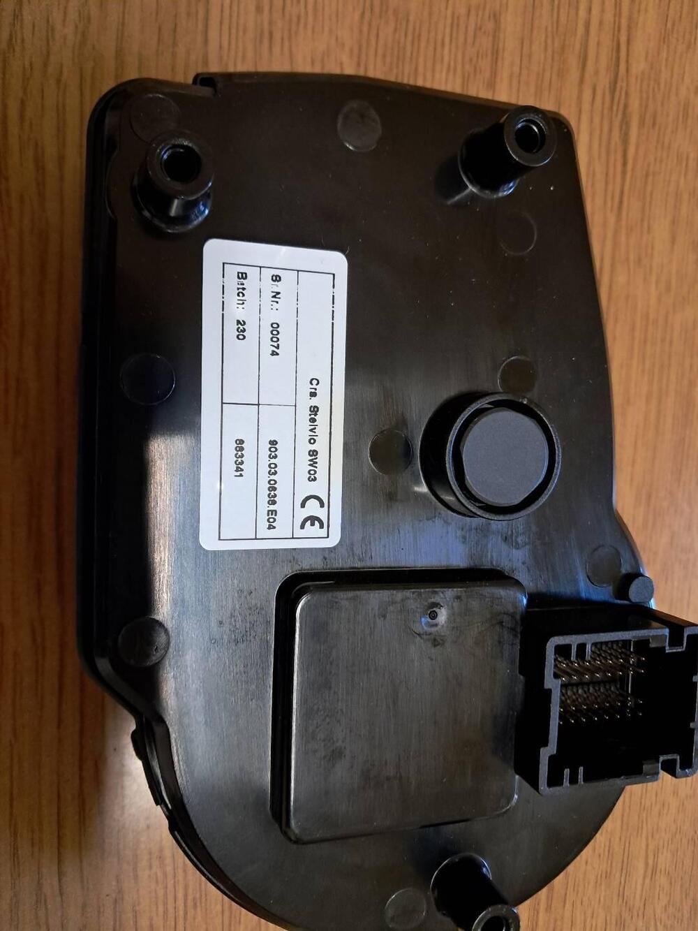 CRUSCOTTO STELVIO 2008/2010 883341 Moto Guzzi (2)