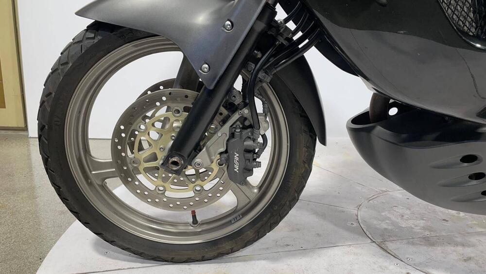 Honda Varadero 1000 (1999 - 02) (5)