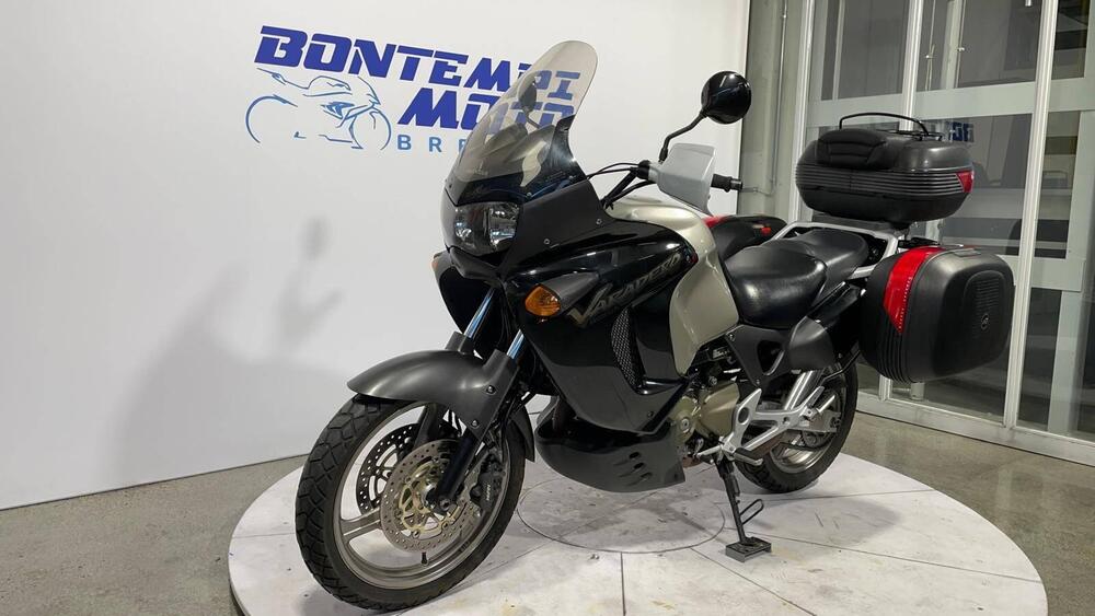 Honda Varadero 1000 (1999 - 02) (19)