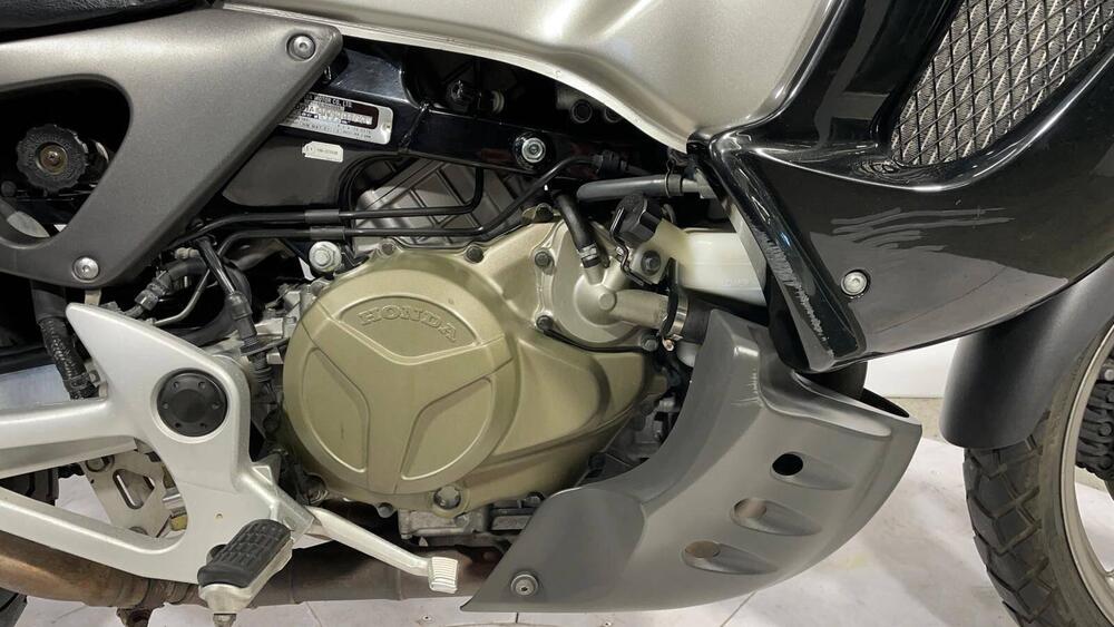 Honda Varadero 1000 (1999 - 02) (17)