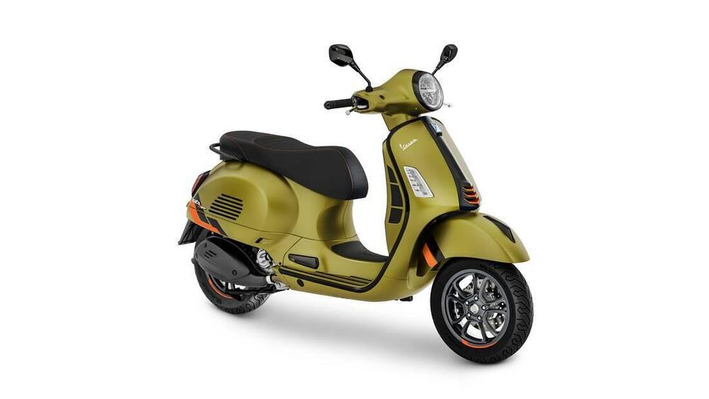Vespa GTS 125 Super Sport (2025) (4)