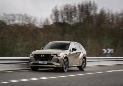 Mazda CX-60 2025: senza barra antirollio, ma con un assetto migliore? La prova su strada [VIDEO]