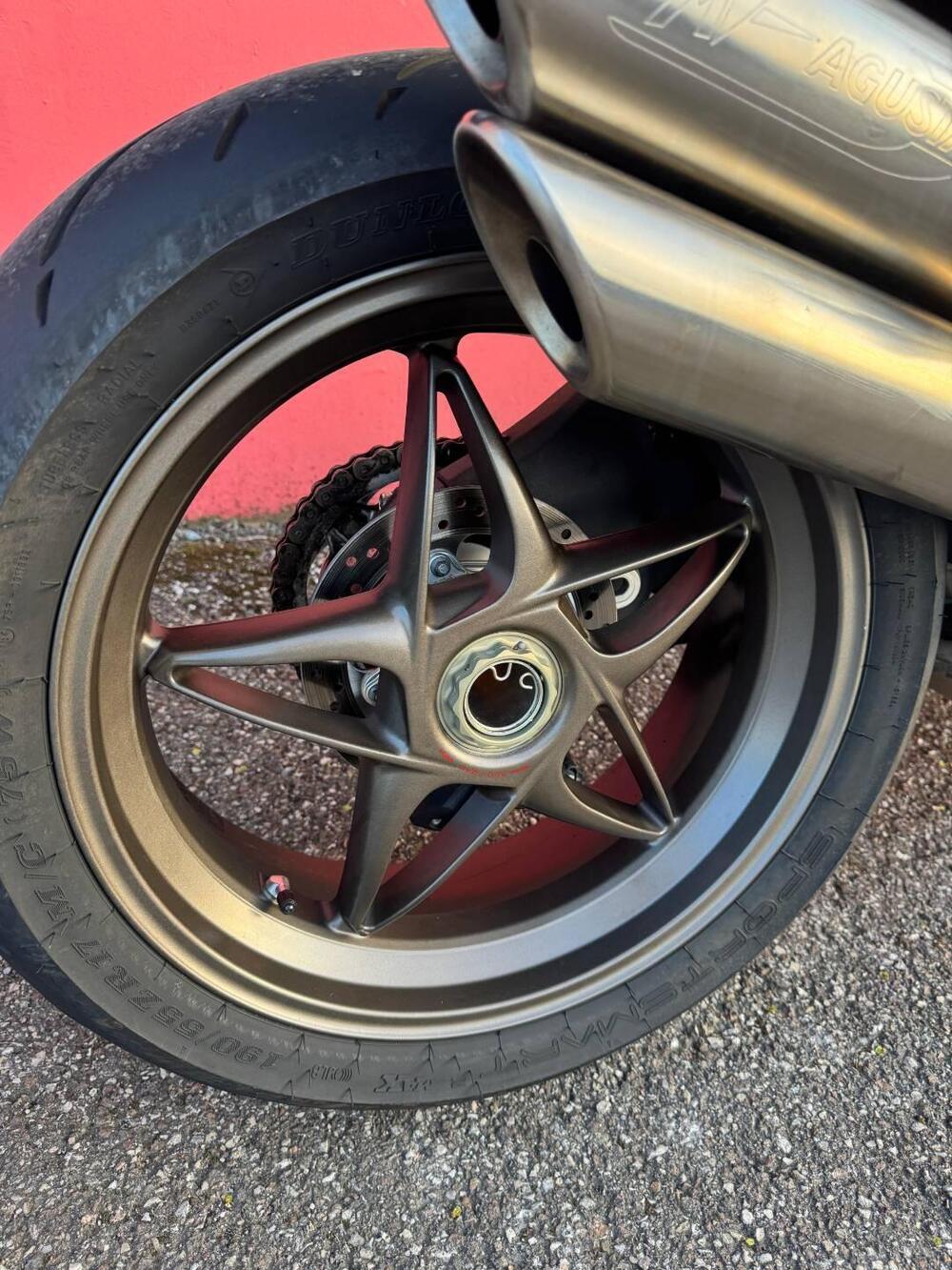 MV Agusta Brutale 990 R (2009 - 12) (5)