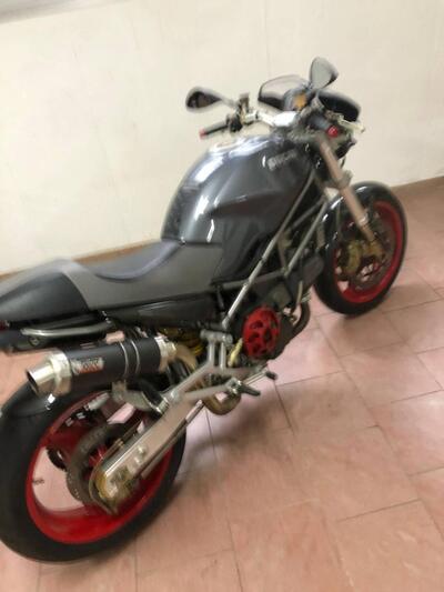 Ducati Monster 900 I.E. (1999 - 02) usata