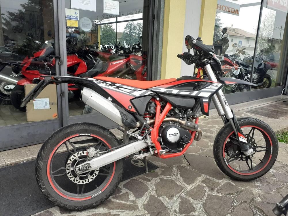 Betamotor RR 125 4T Motard LC (2021 - 23) (2)