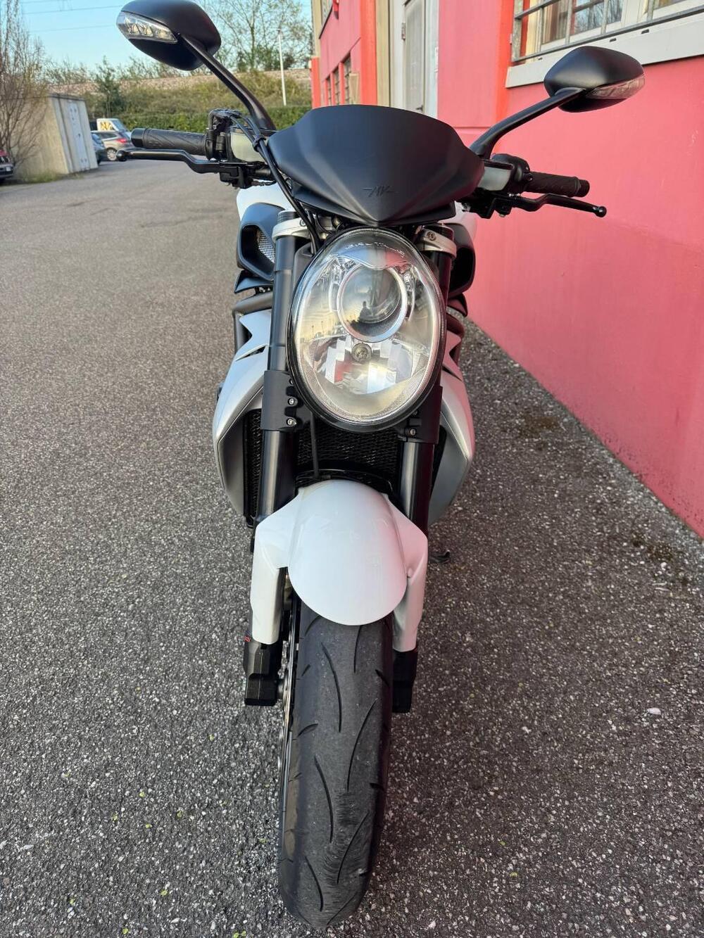 MV Agusta Brutale 990 R (2009 - 12) (9)