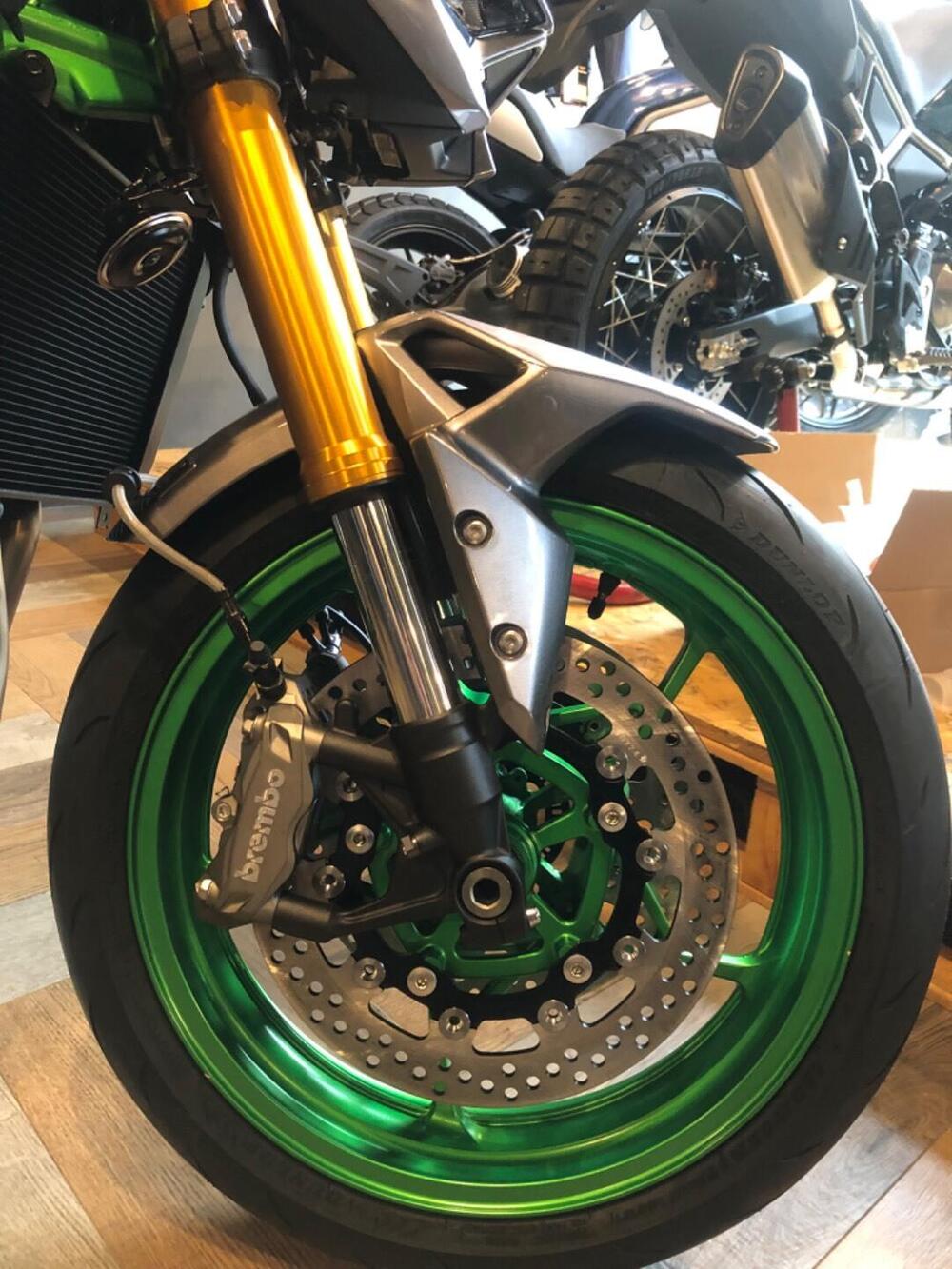 Kawasaki Z 900 SE (2025 - 26) (3)